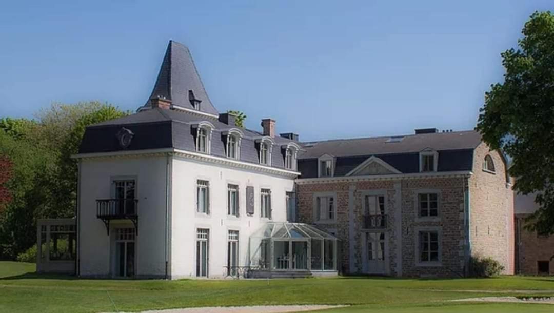 La Chambre Du Chateau De Bernalmont Liège Zewnętrze zdjęcie